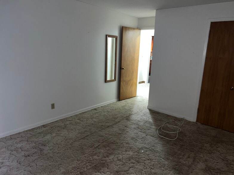 Bedroom 2 - 350 Mound Ave