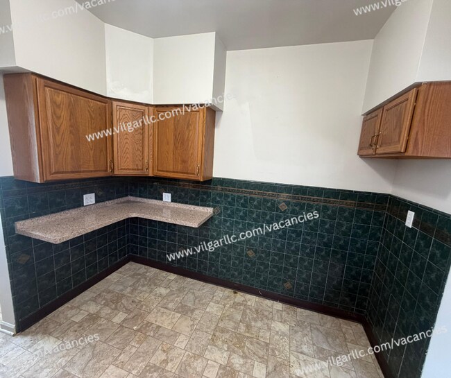 Building Photo - Newly Renovated  • 3 Bedrooms • 2 Bathroom  • 2 story Home