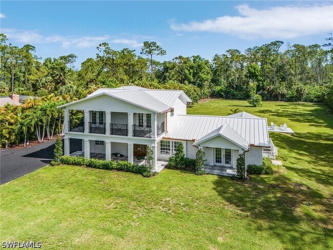 Building Photo - 6155 Standing Oaks Ln