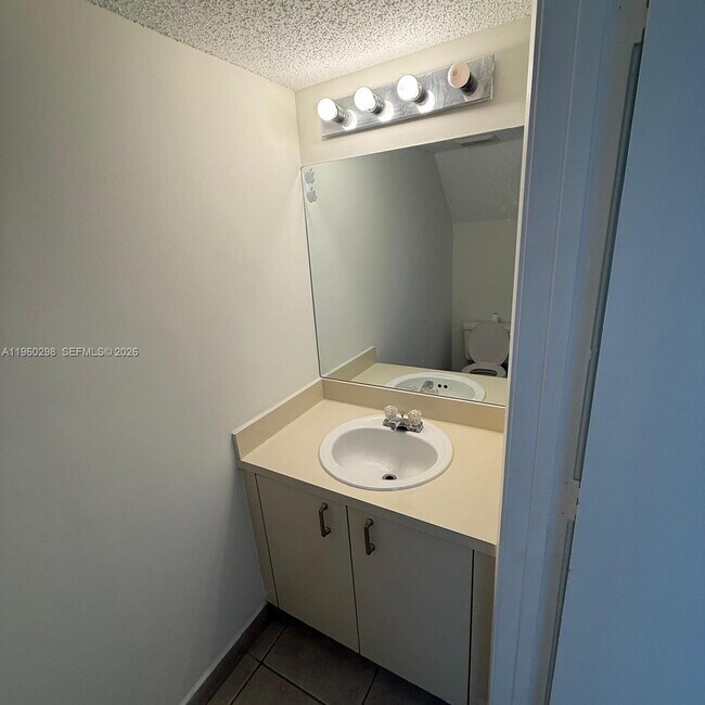 Building Photo - 8260 SW 149th Ct