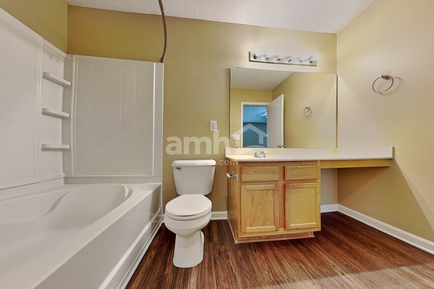 Building Photo - 338 Averasboro Dr