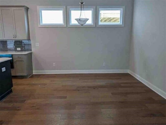 Building Photo - 5007 Bellmoore Park Ln