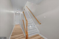 Building Photo - 27 Fiser Ln