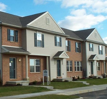 Building Photo - 115 Timber Dr