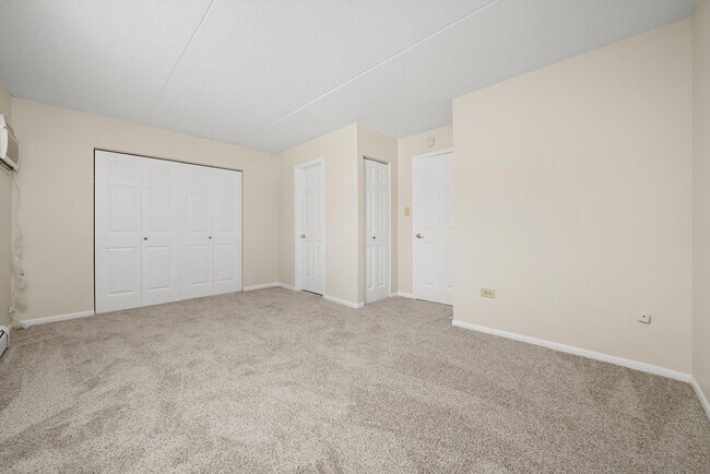 Building Photo - 7305 Tiffany Dr