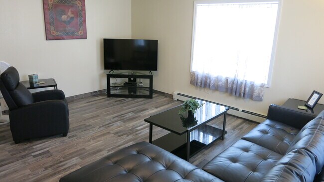 Building Photo - Hope Street