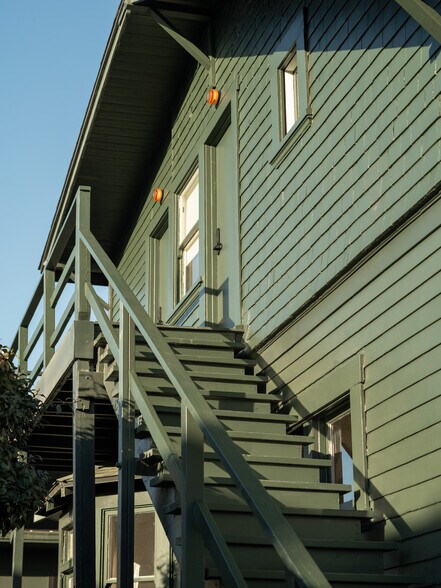 Building Photo - 4603 La Mirada Ave