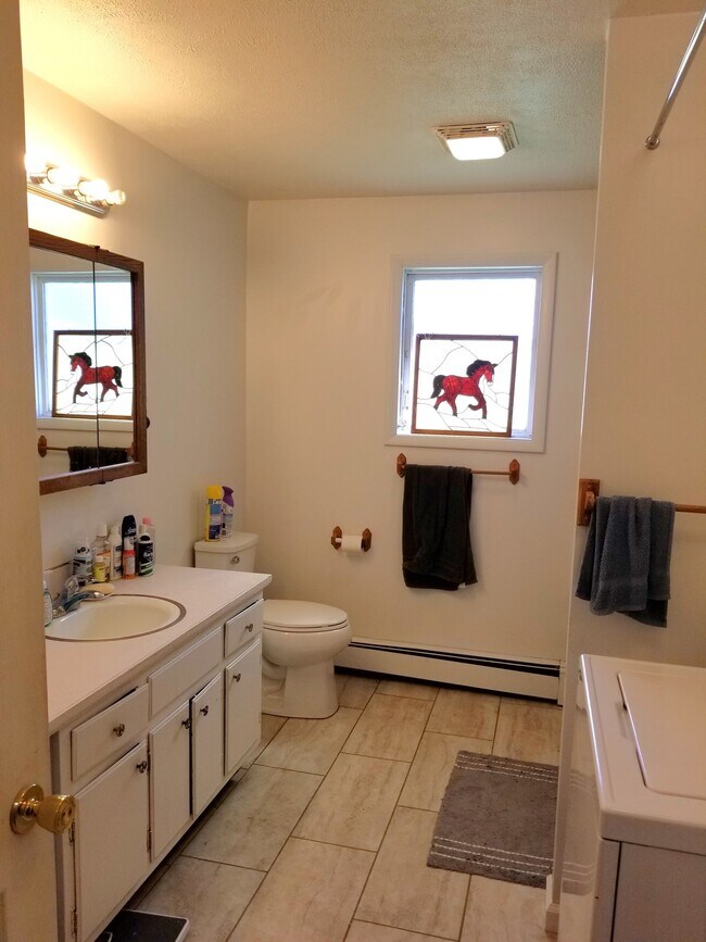 Building Photo - 505 N 16th Ave