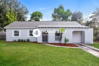 Building Photo - 3 Bedroom Pet-Friendly Home in Deltona, FL with Main Street Renewal