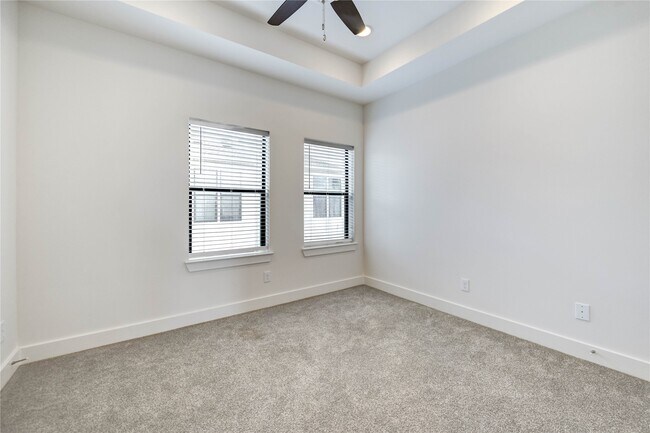Building Photo - 1706 Alamo St