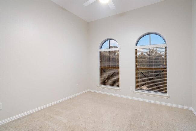 Building Photo - 4009 Firenze Dr