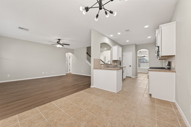 Building Photo - 14722 Palladio Dr