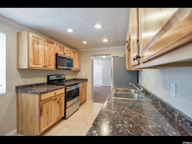 Building Photo - Great 3 Bd 1 Full Bath Home