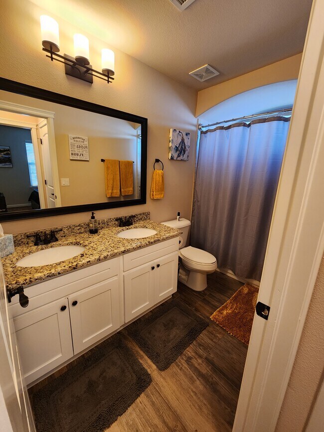 Building Photo - 2171 Enchanted Breeze Dr
