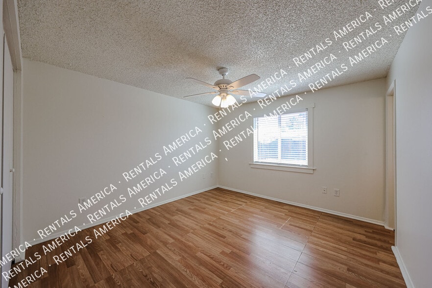 Building Photo - 14029 N 38th Pl