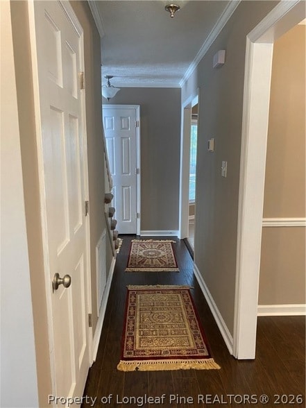 Building Photo - 1212 Butterwood Cir