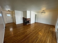Building Photo - 1612 W Hill Ave