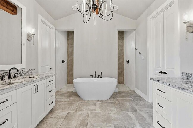 Building Photo - 1326 Via Principale