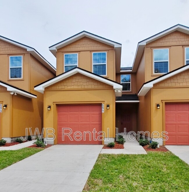 Building Photo - 6877 Lake Mist Ln