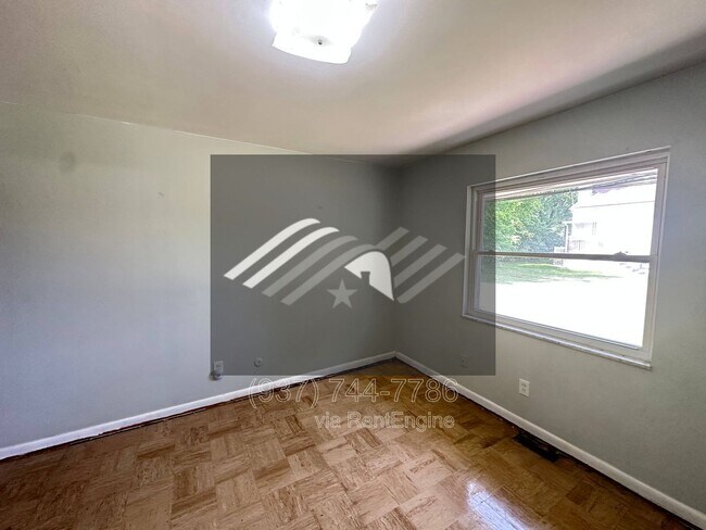 Building Photo - 2723 McCall St