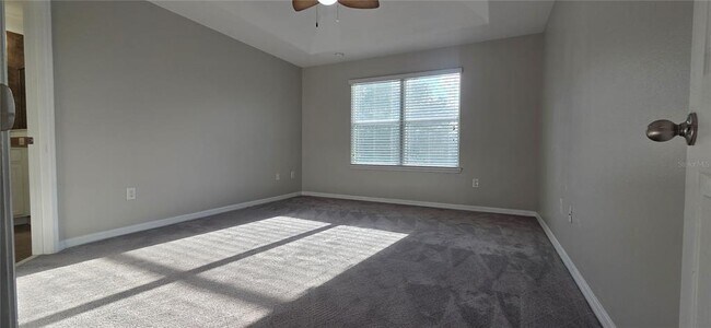 Building Photo - 9478 Silver Buttonwood St