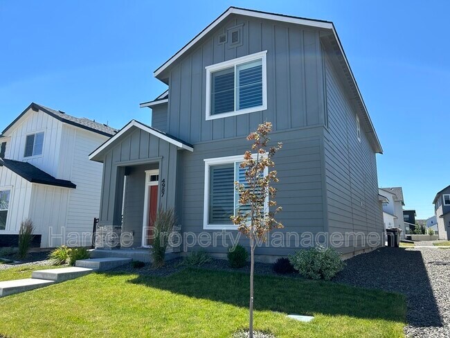 Building Photo - 4987 W Avilla Dr