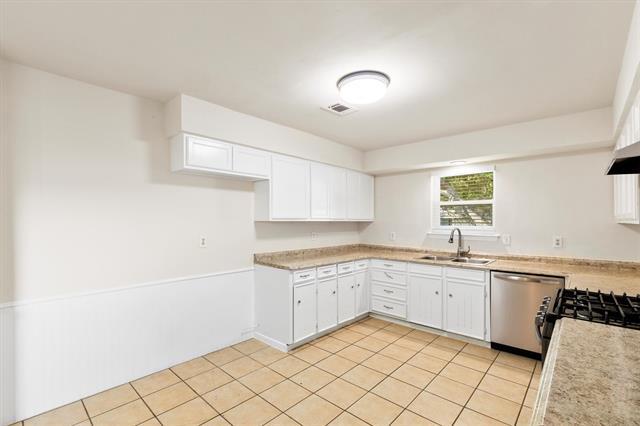Building Photo - 314 N Wood Dr