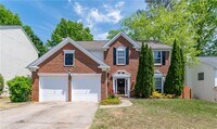 Building Photo - 3895 Tugaloo Dr NE