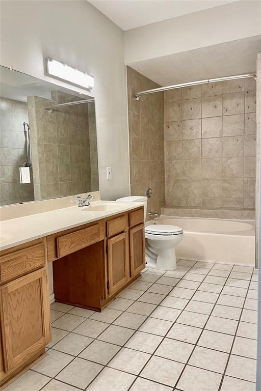 Building Photo - 2450 Wickersham Ln