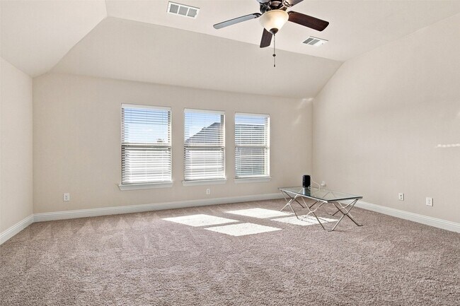 Building Photo - 118 Lavender Ln