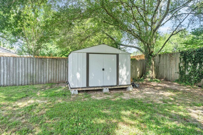Building Photo - 4559 Castlewood Ln