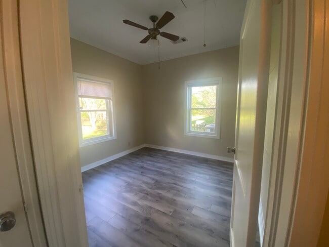 Bedroom 1 - 5195 Seale Rd