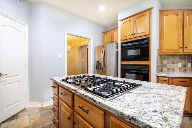 Building Photo - 5506 Maybrook Park Ln