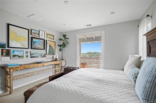 Building Photo - 75 Promesa Ave