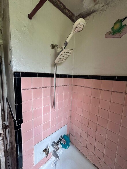 Building Photo - 5637 Jennings Station Rd