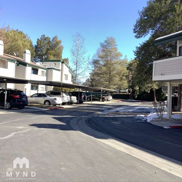 Building Photo - 2624 Sunny Slope Dr