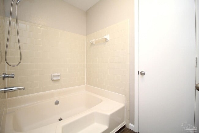 Building Photo - 4929 Randee Cir