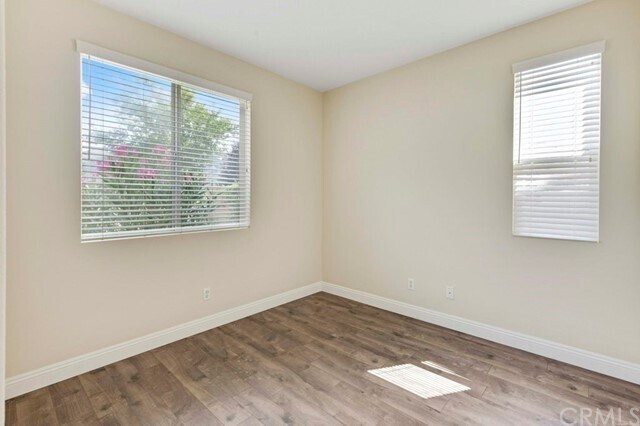 Building Photo - 3786 Lake Cir Dr