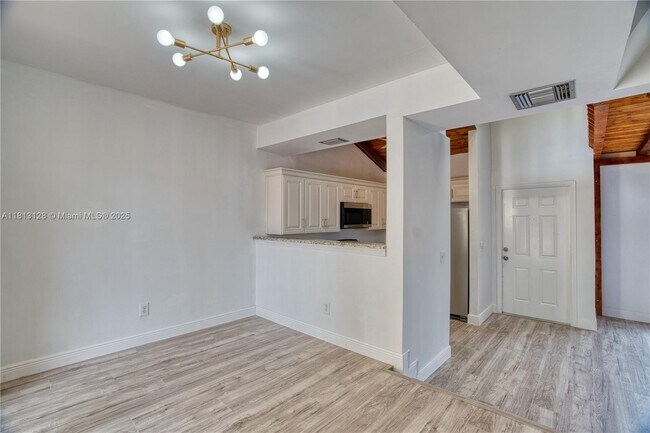Building Photo - 8015 SW 21st Ct