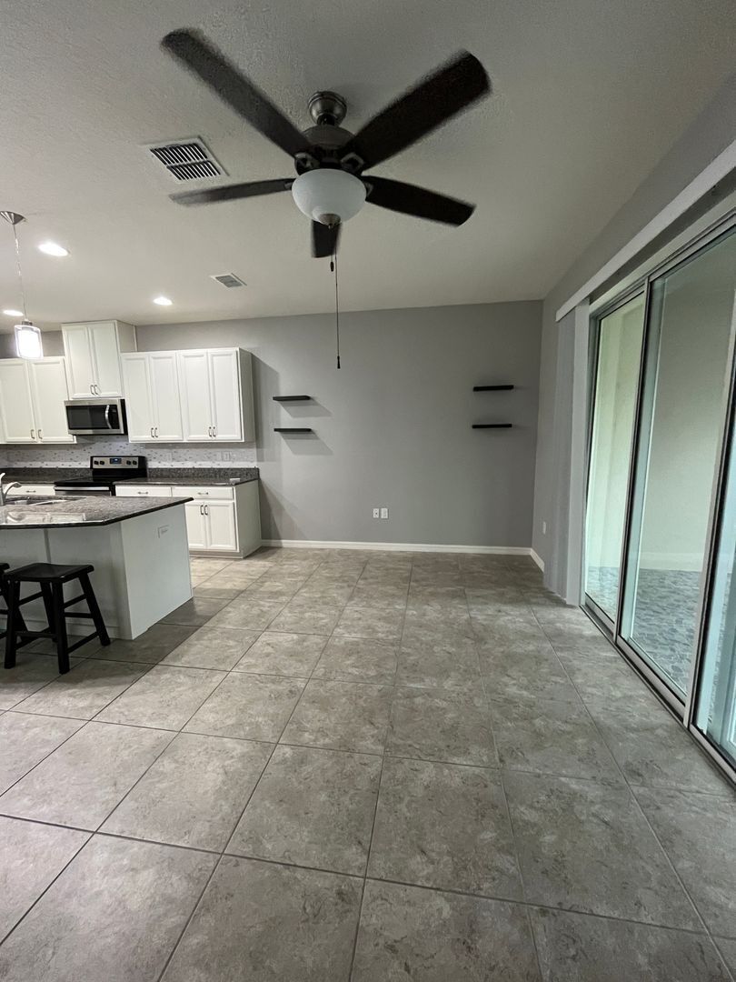 Building Photo - 117 Mitchell Crk Wy