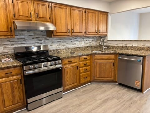 Building Photo - 716 Clover Hill Ct