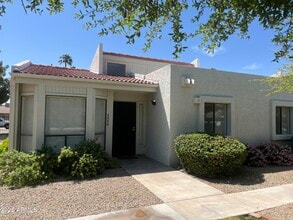 Building Photo - 3069 E Cannon Dr