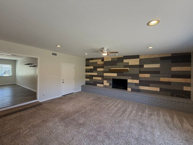 Building Photo - Spacious 4BR Single-Story Home with Paid Solar & Fenced Yard in La Mesa