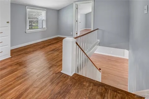 Building Photo - 425 Roycroft Blvd