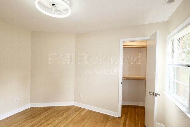 Building Photo - 5913 Osoge Rd