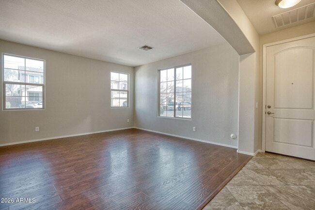 Building Photo - 13718 N 150th Dr