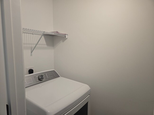 Building Photo - $1600 per bedroom. Brand new and waiting f...