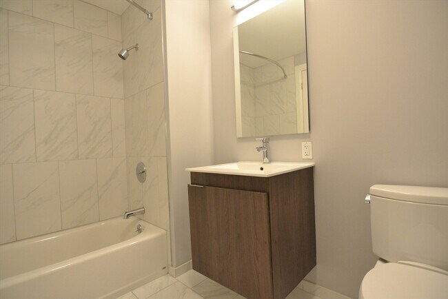 Building Photo - 1282 Boylston St