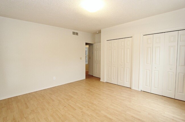 Building Photo - 7149 W Ustick Rd