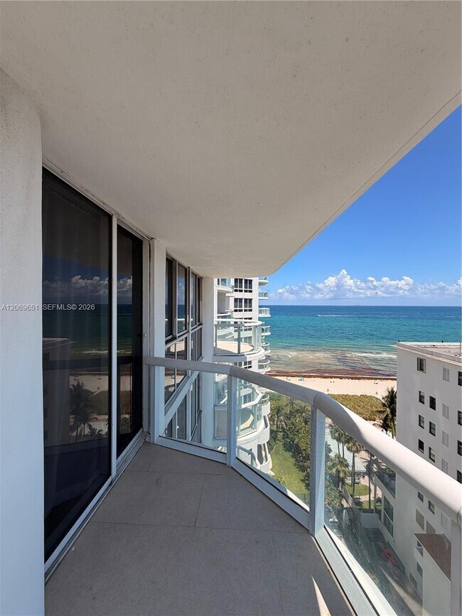 Building Photo - 6365 Collins Ave